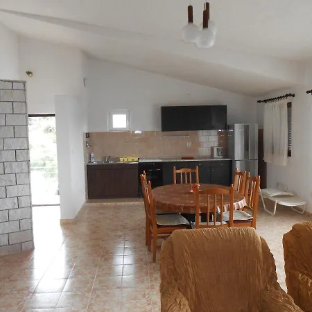 شقة Apartmani Balic روغوزنيكا