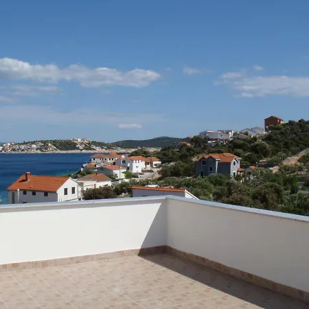 شقة Apartmani Balic *